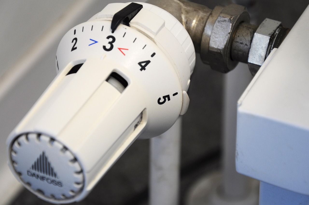 Comment installer un radiateur sans se tromper découvrez comment installer un radiateur facilement grâce à notre guide détaillé : étapes, conseils et astuces pour une installation réussie et sécurisée de votre chauffage.