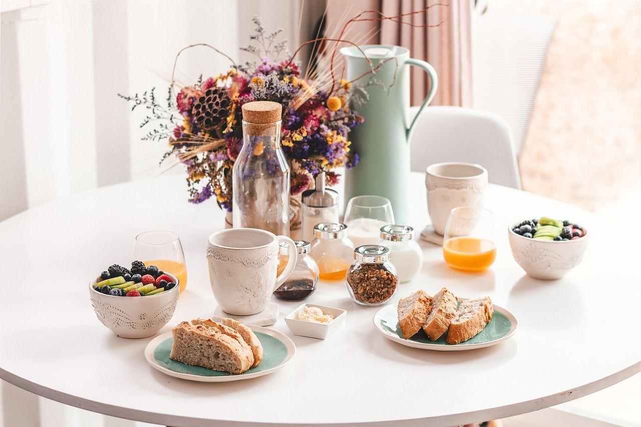 découvrez notre table basse en palette, un meuble design et écologique qui apportera une touche rustique et conviviale à votre salon.